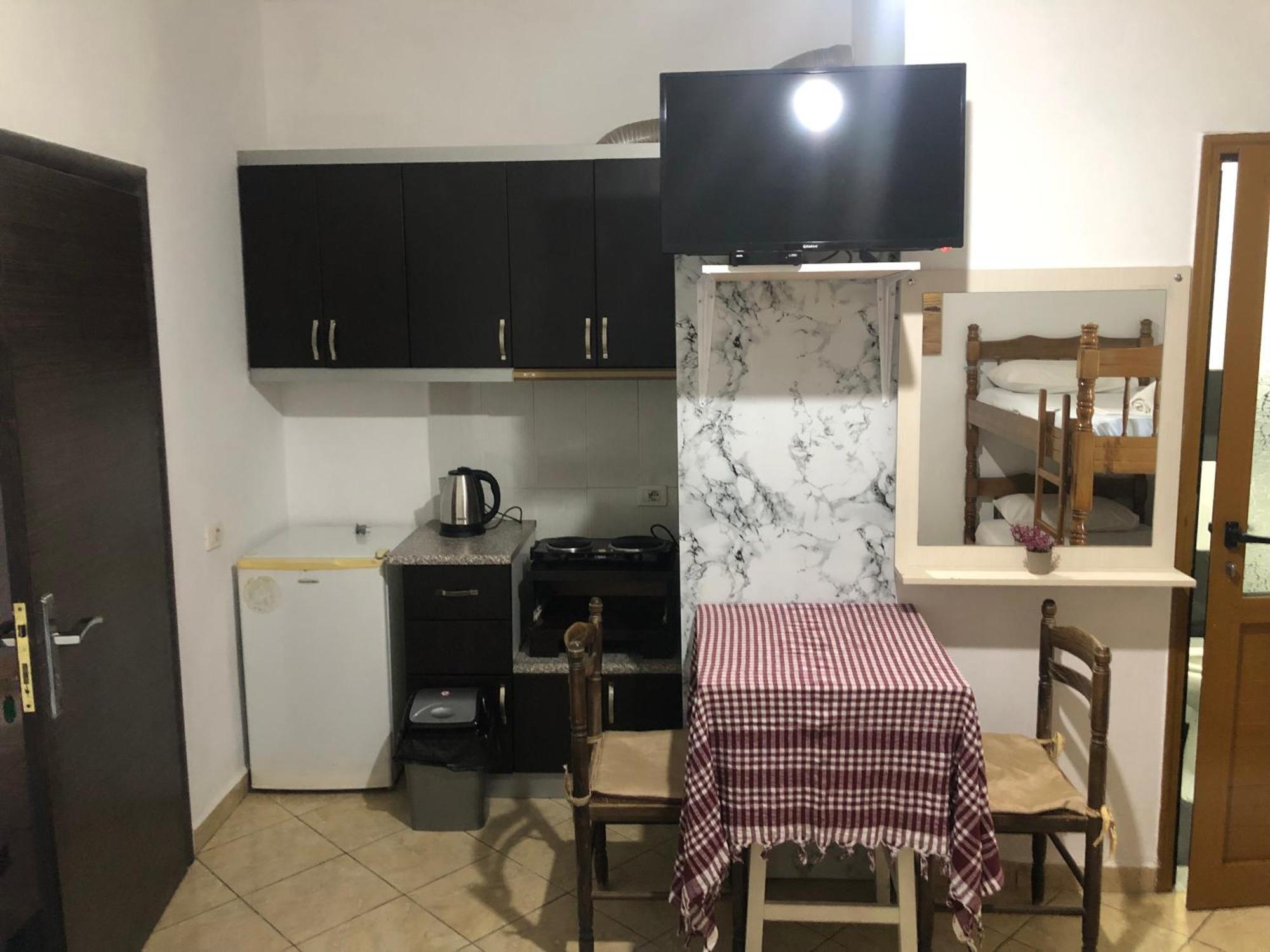 Elisabeta Apartments Sarandë Exterior foto
